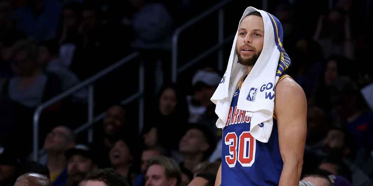 Stephen Curry dopo la sconfitta contro i Los Angeles Lakers