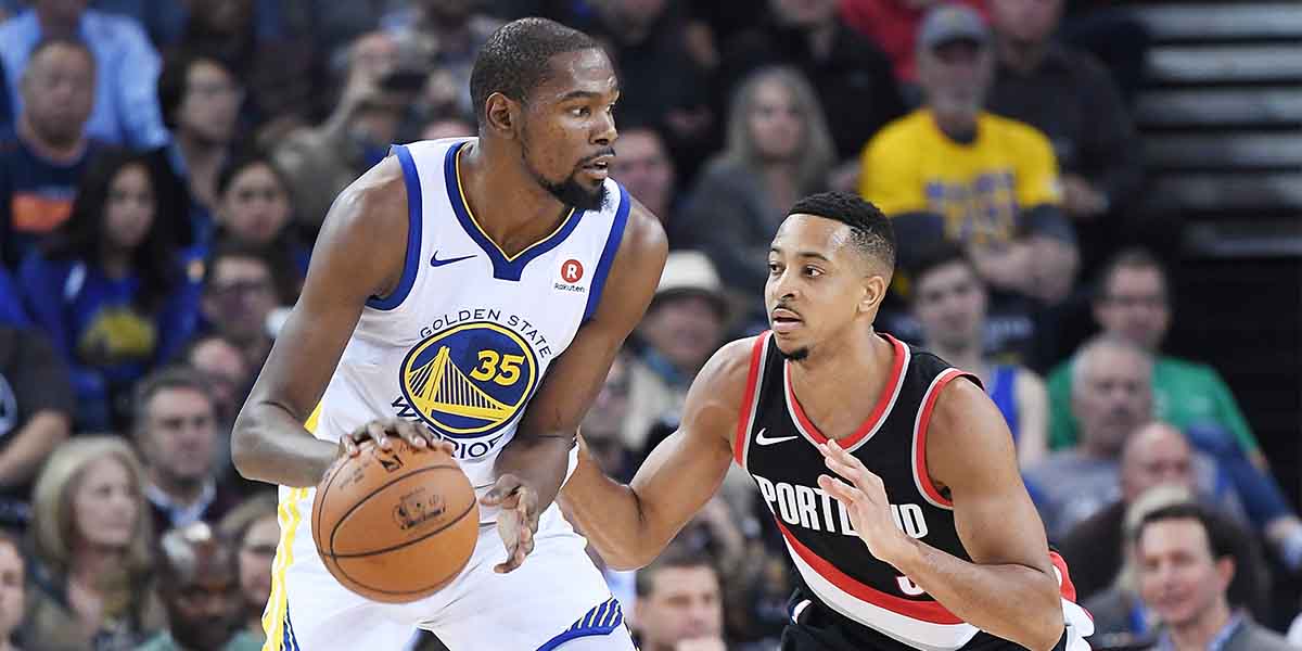 Kevin Durant contro CJ McCollum