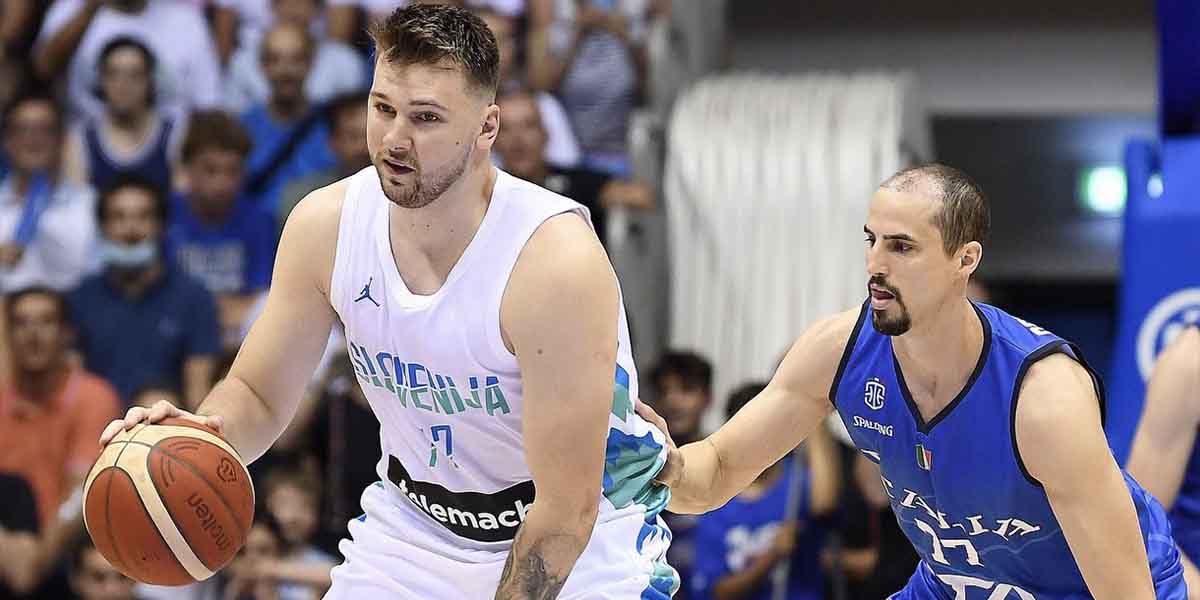Luka Doncic nell'amichevole contro l'Italia a Trieste