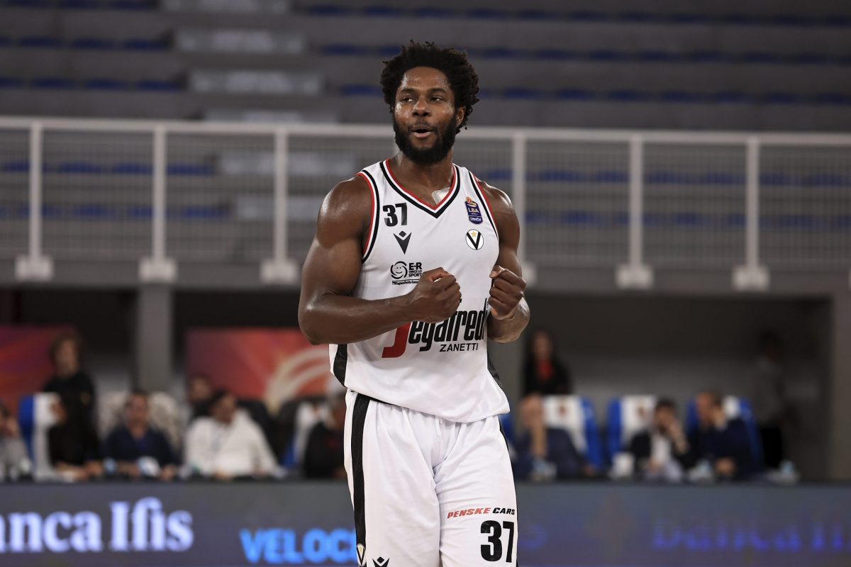 Semi Ojeleye in maglia Virtus