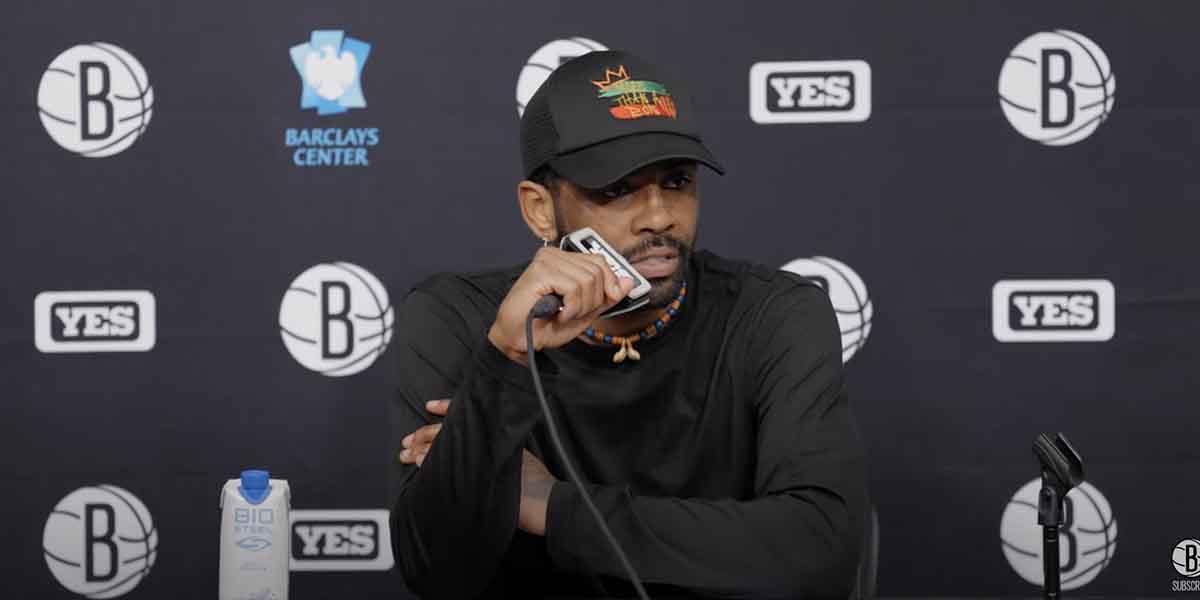 Kyrie Irving parla dopo la vittoria coi Lakers
