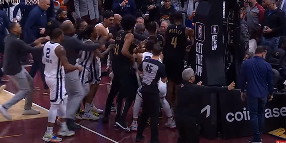 La rissa tra Mitchell e Brooks