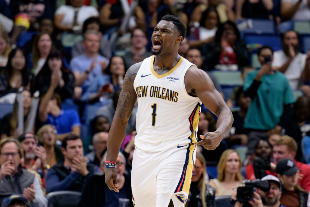 Zion Williamson esulta nel match di Regular Season tra New Orleans Pelicans e Los Angeles Clippers