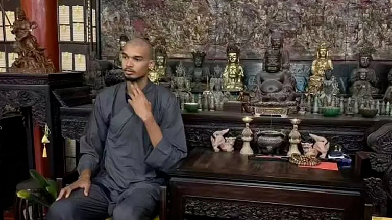 Victor Wembanyama Shaolin Cina