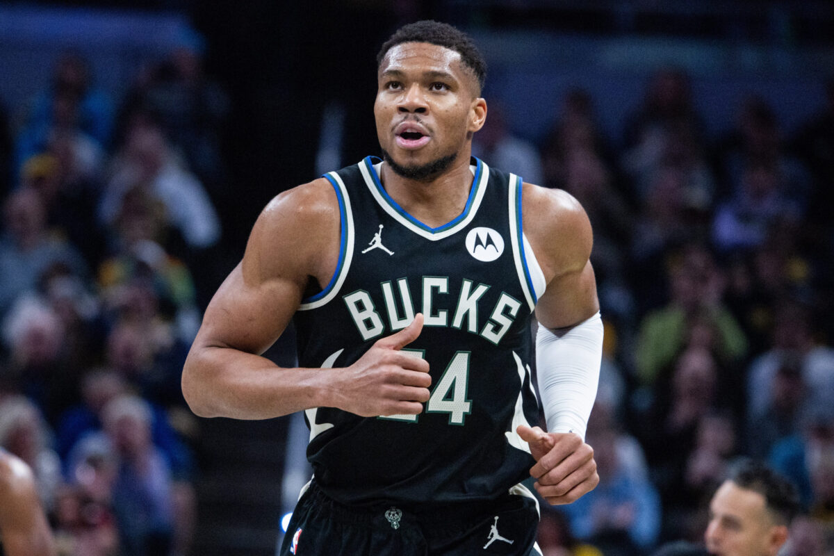 Giannis Antetokounmpo, Milwaukee Bucks