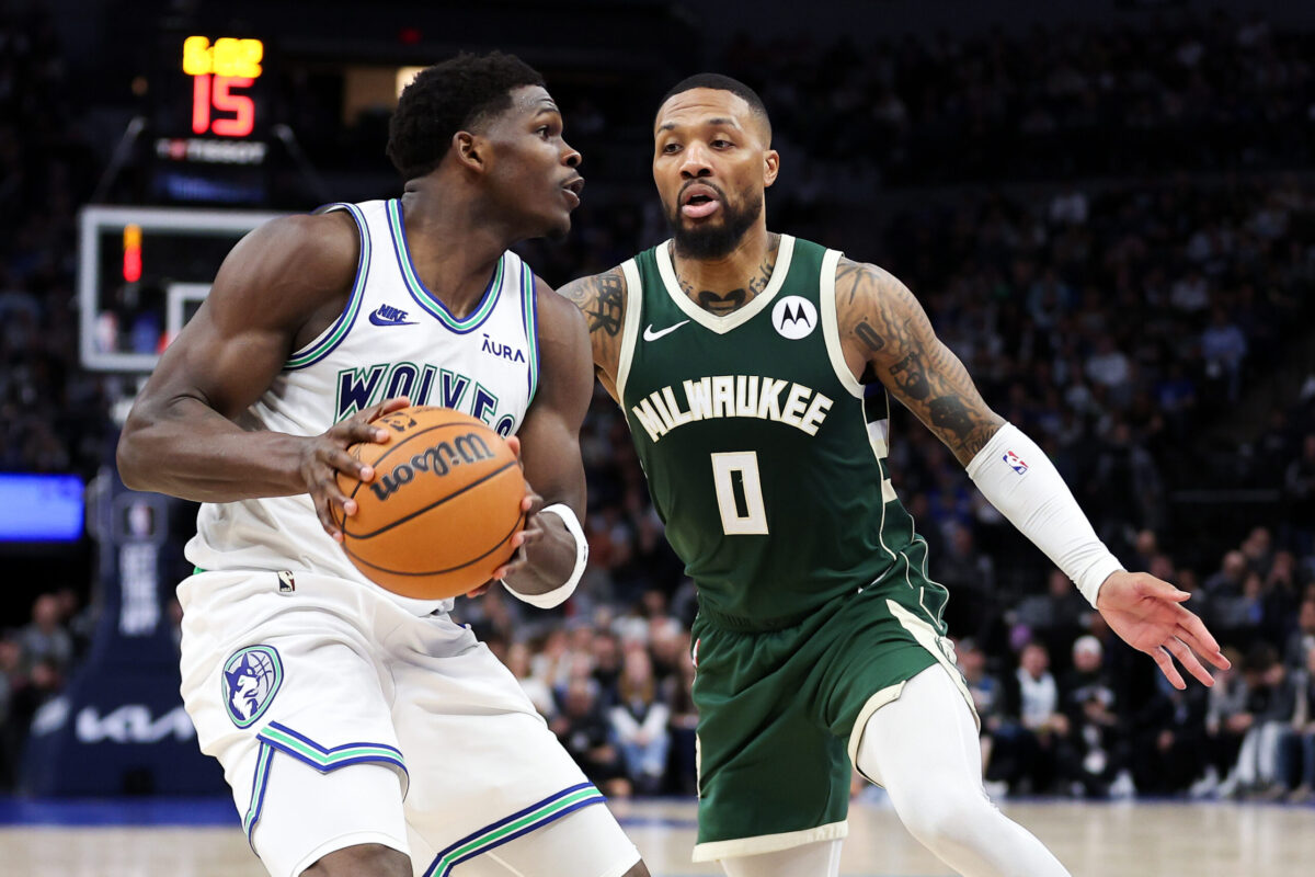 Anthony Edwards e Damian Lillard, in T'Wolves-Blazers