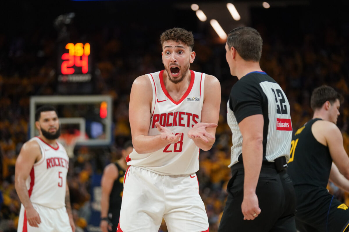 Alperen Sengun, Houston Rockets, protesta con gli arbitri