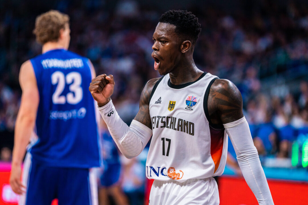 Dennis Schroder in azione con la maglia della Germania a EuroBasket 2025
