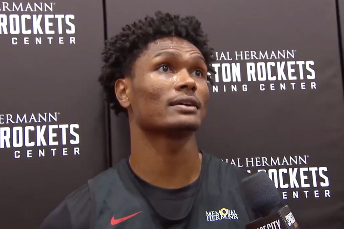 Amen Thompson in allenamento con i Houston Rockets