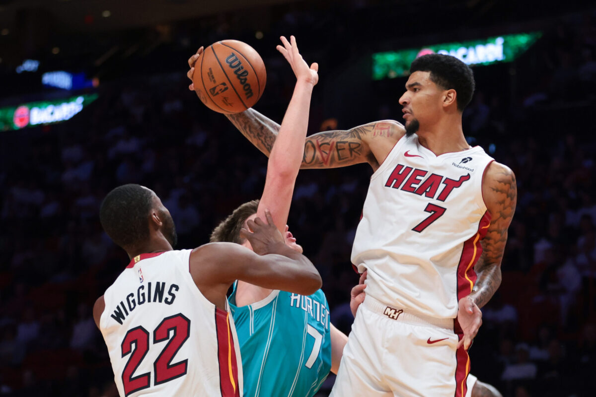 Kel'el Ware in azione con la maglia dei Miami Heat