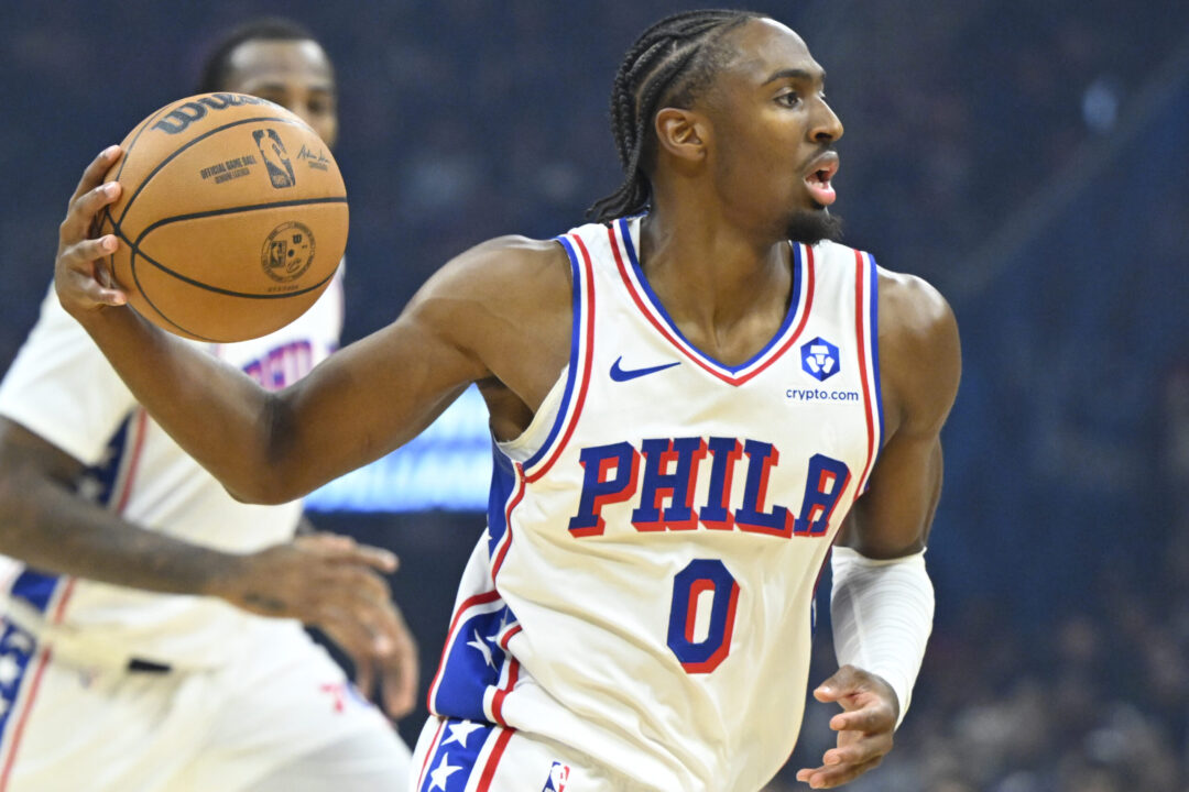 Tyrese Maxey in azione con la maglia dei Philadelphia 76ers