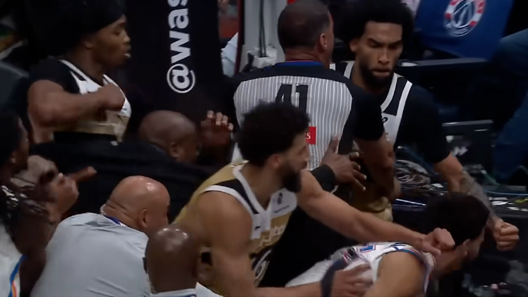 Thunder-Wizards Four ejected