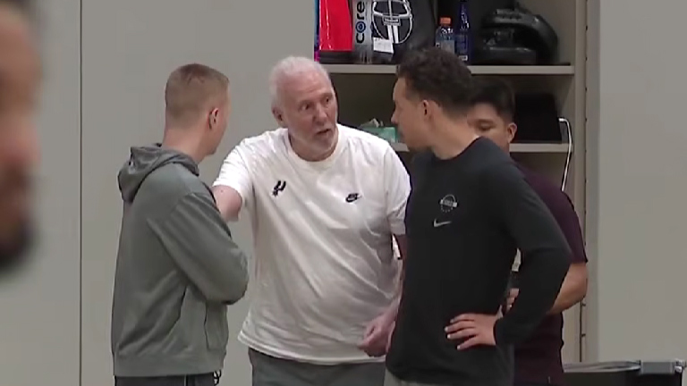 Gregg Popovich San Antonio Spurs Playoff NBA 2026