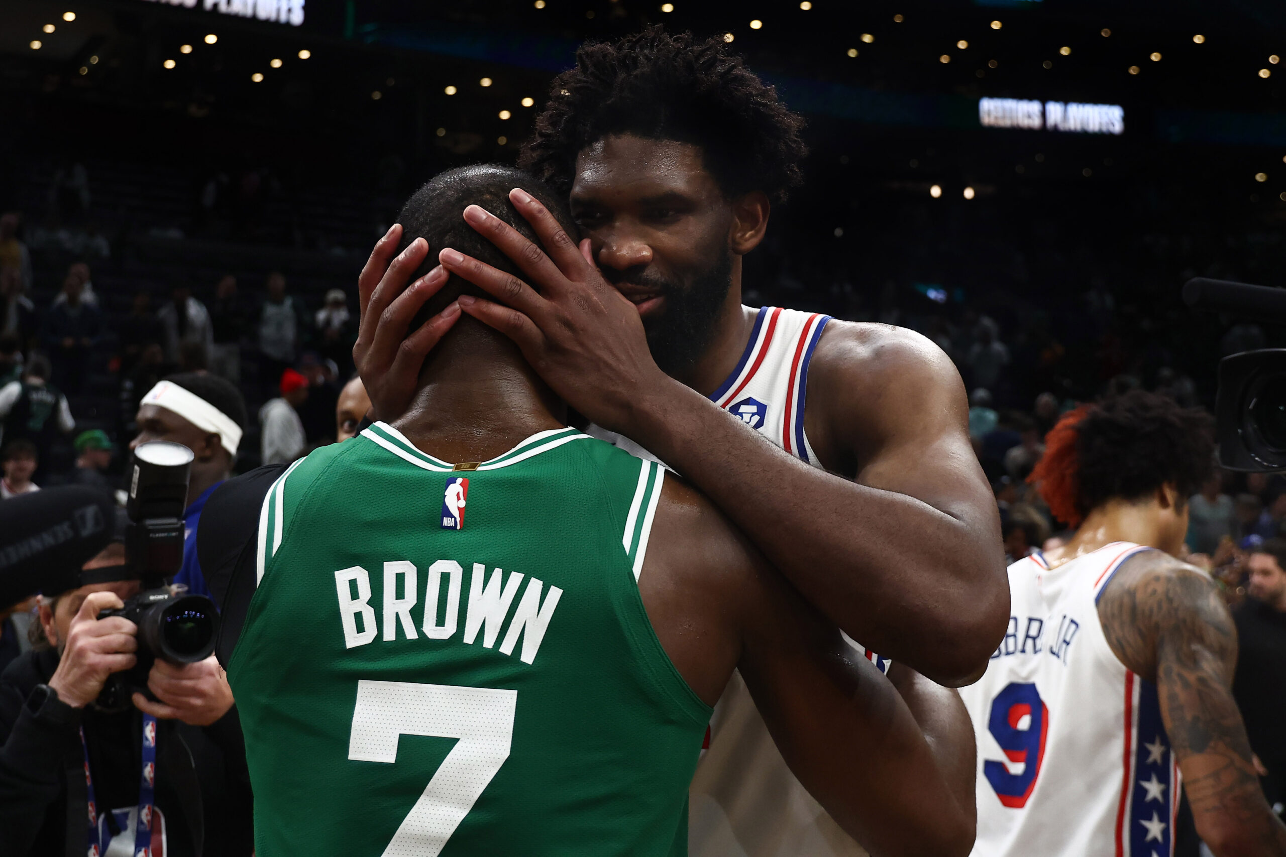 Jaylen Brown Joel Embiid Playoff NBA 2026