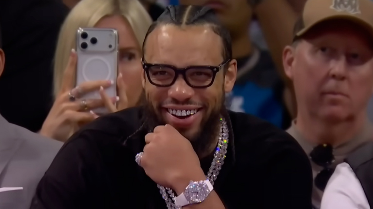 Dillon Brooks LeBron James Playoff NBA 2026