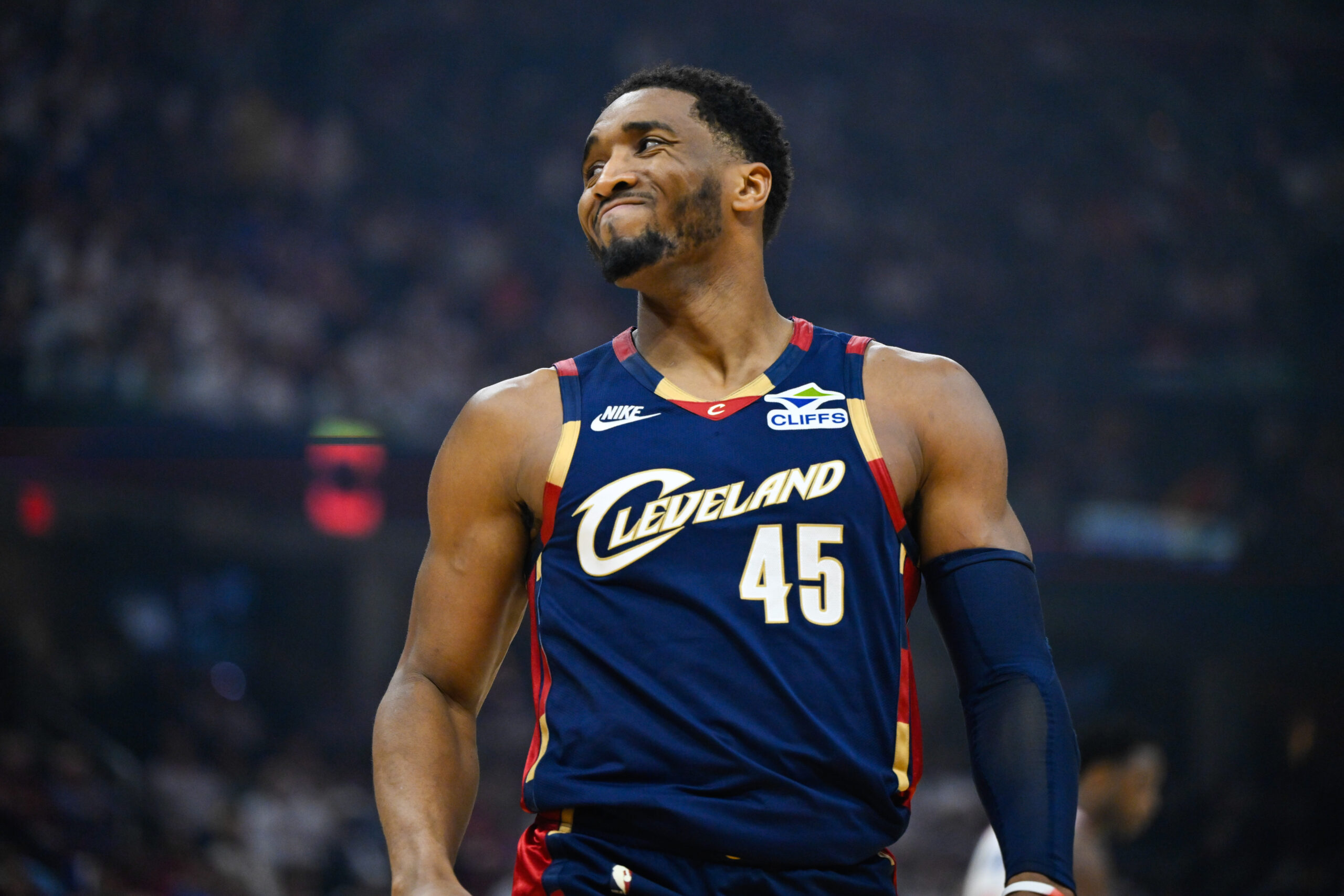Donovan Mitchell Playoff NBA Cavs