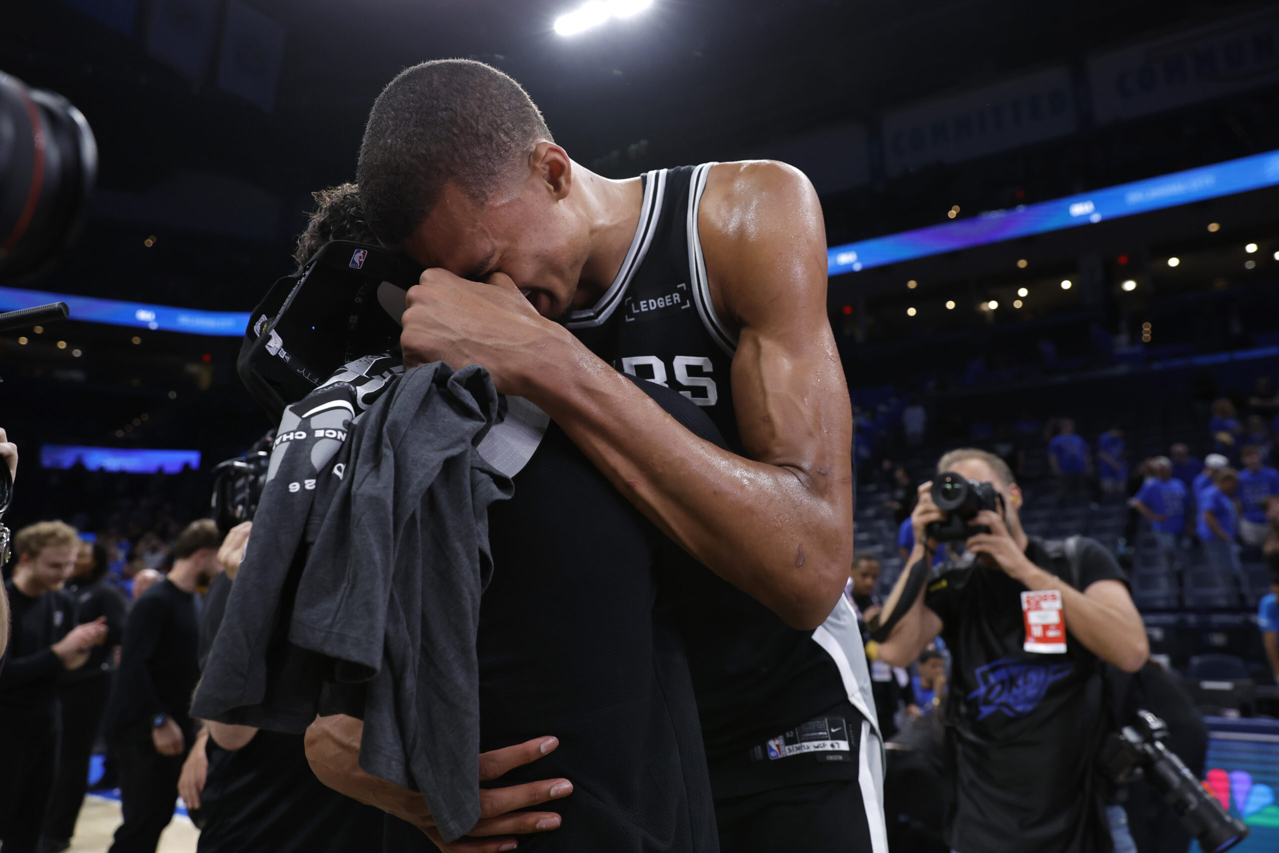 Garnett criticizes Wemby’s tears: “He has to stay emotionless”