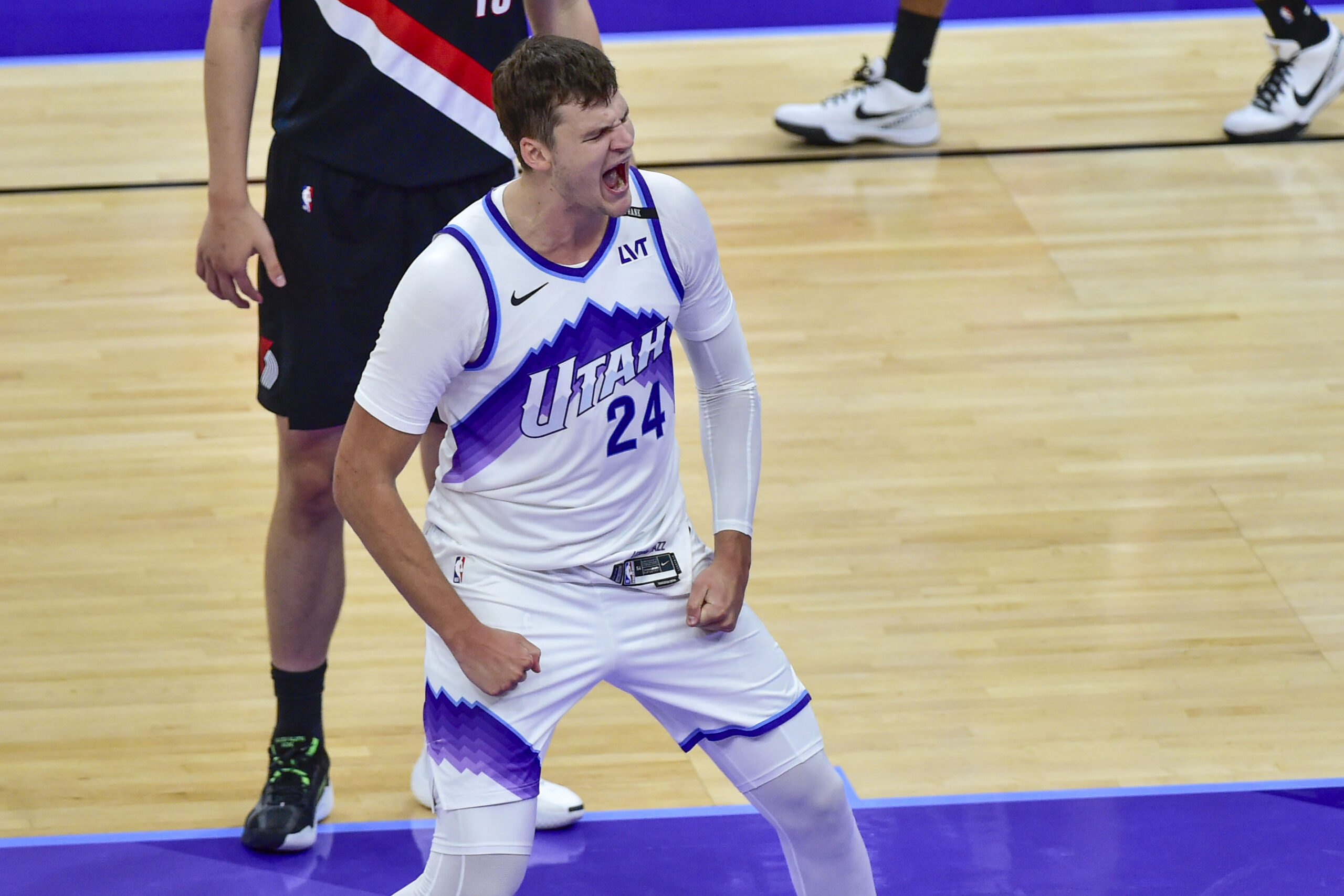 Walker Kessler Lakers